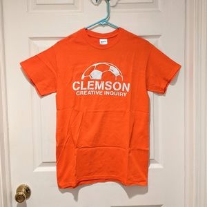 SOLD 2 for $15 ~ Clemson T Shirt 🐯
